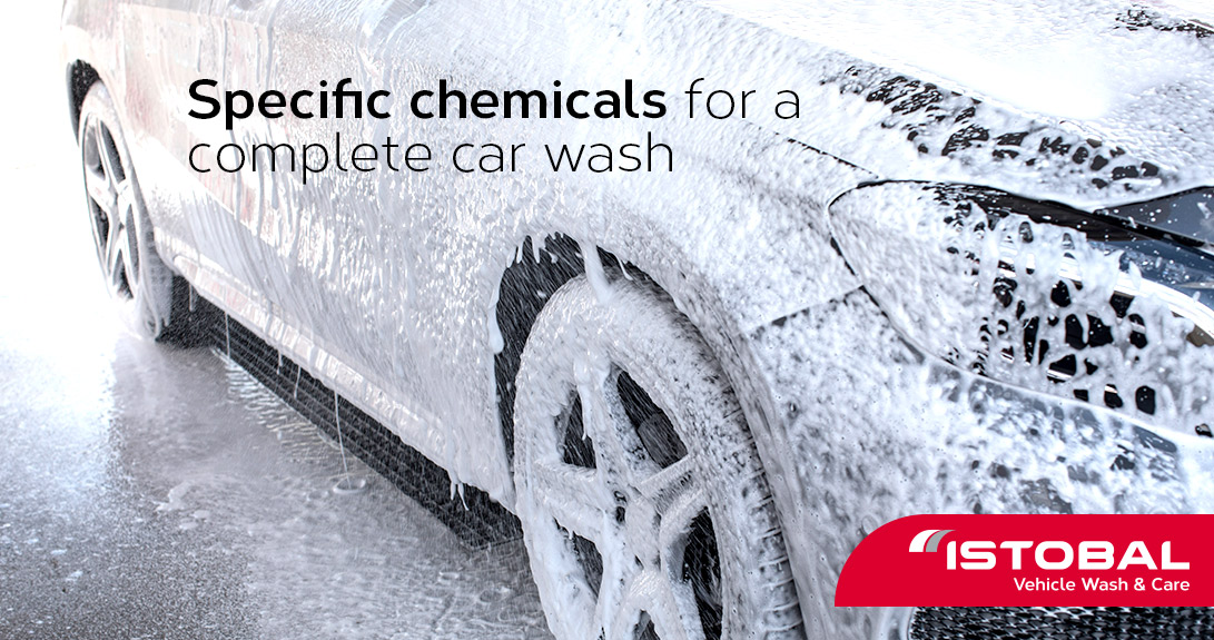 Productos químicos específicos para un lavado del coche completo